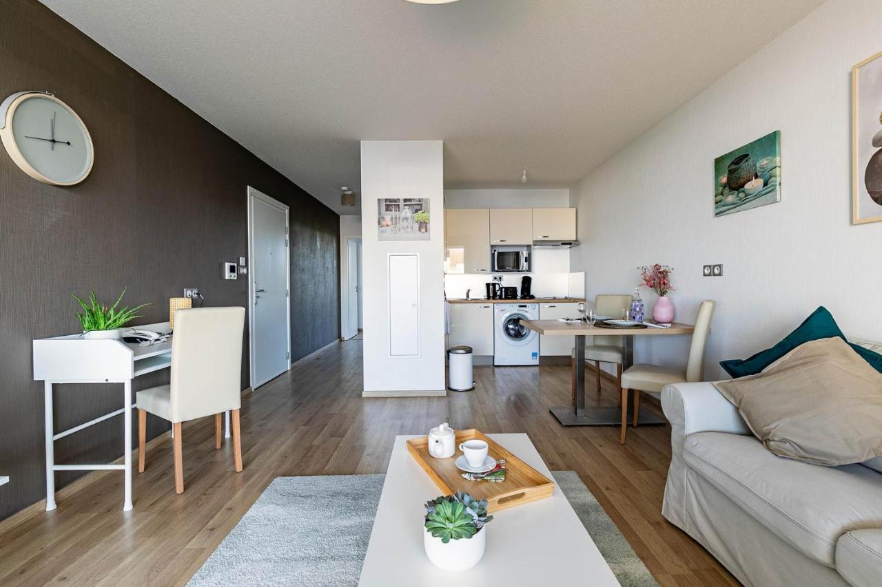 Ovelia Strasbourg - Les Jardins Des Deux Rives Apartment Exterior photo